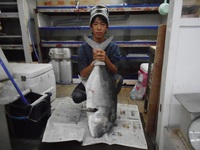 令和元年11月17日 宮城 未来さん/ガーラ95cm、12.2kg 2019/11/17 18:00:00