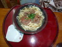 美ら海（ちゅら海）食堂　本部港前です。