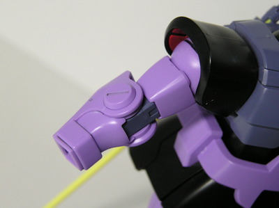 半スミ入れドム/リックドム[コンパチ]（1/144HGUC）
