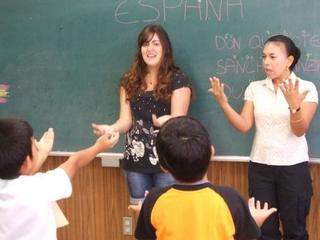 スペイン語でドンキホーテのお話を聞き・・・