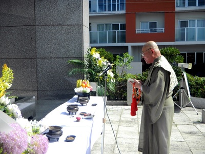 泡瀬の塔慰霊祭　厳かに挙行(6月23日　沖縄慰霊の日）