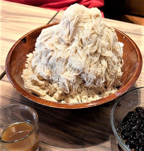 アイスモンスターの春限定桜ミルクかき氷とっ！　