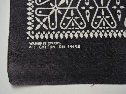 60's WASHFAST COLORS 黒 ブラック クロス柄 ヴィンテージ バンダナ 