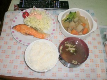 ★さけのムニエルと根菜の田舎風煮★