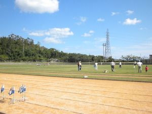 八重瀬町比屋根町長激励グランドゴルフ大会訪問