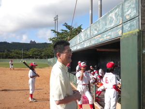 女子野球チーム「美ら(okinawa)沖縄」を激励訪問！
