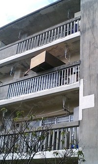 引っ越しの手伝いしてたけど、こんなこっちゃしちゃいけんよ 2007/02/08 17:03:48