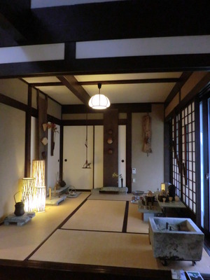 安曇野スタイル　曇りのち雨・・・でも、大盛況♪