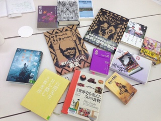 ８月１５日朝の読書会