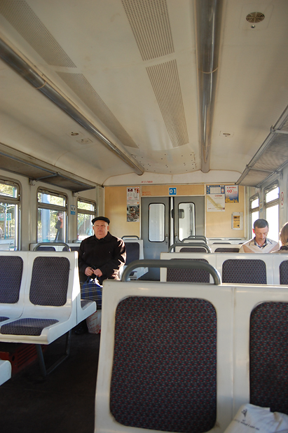 モスクワ近郊電車の車内