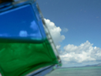 沖縄の海を眺めながら オーラソーマ＆エンジェルカード