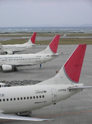 那覇空港展望デッキ。