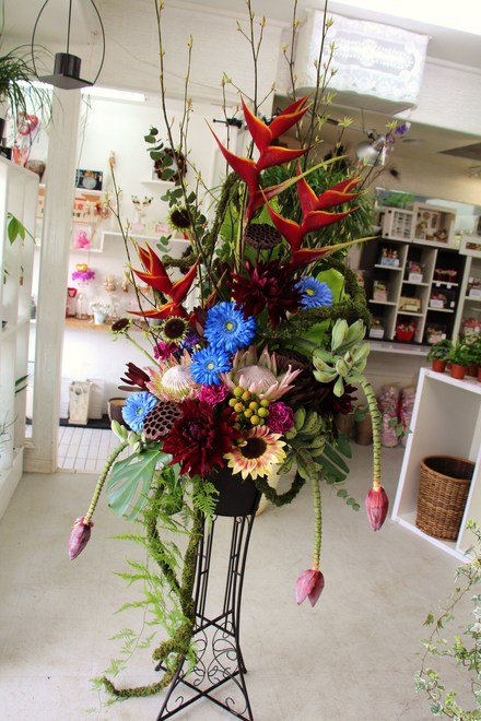 グロい花 Flower Green 花さく屋 沖縄県 宜野湾市の花屋さん