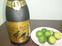 シークァーサーと「山原くいな　古酒４３度」
