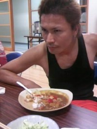 男前にカレ~を食べてみた 2007/09/30 06:23:22