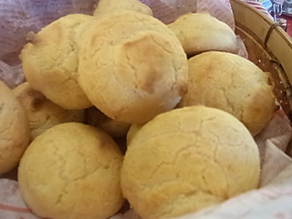 今帰仁産タピオカ粉のポンデケージョ！