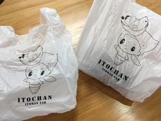 糸満の味を求めて大賑わいの糸満フェア＼(^▽^)/