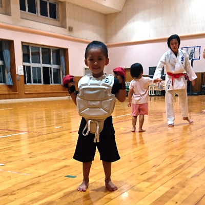 空手 防具 子供まだまだ使える状態です - その他