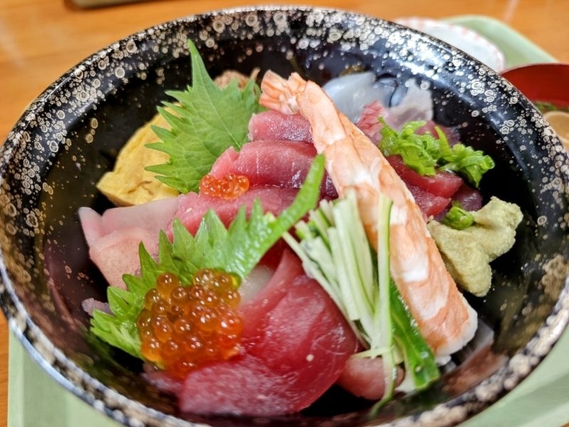 海鮮丼の敵情視察！？