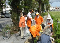 エイサー祭りを前に 2011/08/14 07:24:27