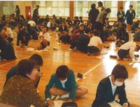 マンモス校で短歌の授業 2011/03/27 12:00:23
