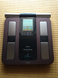 体重計を購入。 2012/04/22 23:00:00