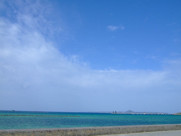昨日の沖縄の海