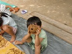 土をこねこね