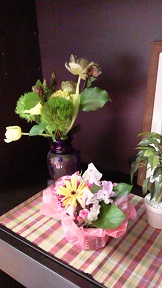 前田家。お花に囲まれる＾＾