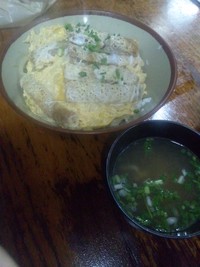 夜食 2010/10/23 12:01:01