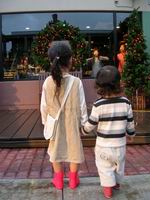 子供たちにねだられて
