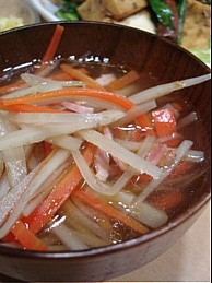 根菜のハリハリスープ