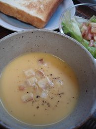 レンジで簡単クルトン★パン耳活用
