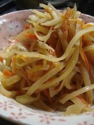 オイマヨでジャガイモと人参のきんぴら
