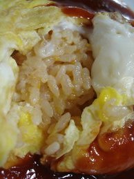 人参ご飯のオムライス