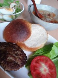手作りハンバーガー