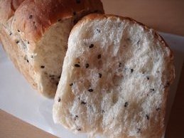 ごまパン