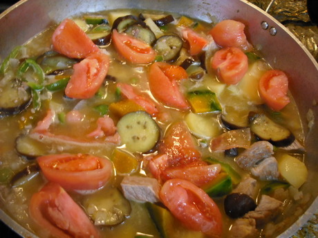 夏野菜カレーを食する