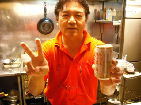 グビッと・・・・