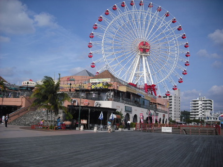 北谷海浜地区商業施設