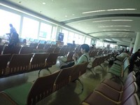 搭乗口近く 2008/10/30 10:58:44