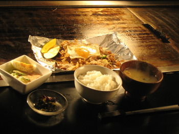 大阪　堺東　”じゅらく”お好み焼き屋