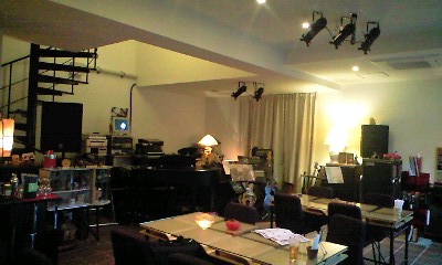 ライブ＆ガーデンカフェ　CAFE hypno（カフェ・ヒプノ）
