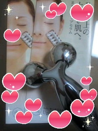 美顔器ローラー☆リファカラット