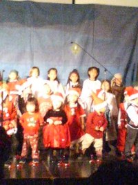 インターナショナルスクールのX'masコンサート♪3年目？ 2009/12/16 22:26:50