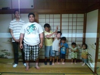 いとこ集合＼(^-^)／かい兄ちゃん柔道男児でかっ 2011/08/15 14:47:15