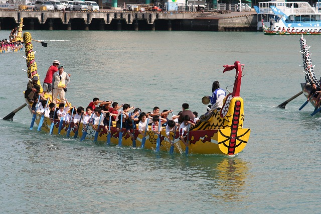 石嶺中学校ハーリー練習