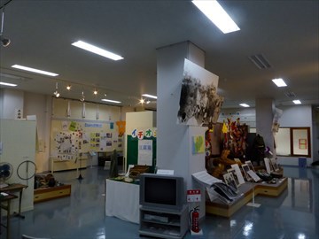 豊見城市歴史民俗資料展示室で、見る触る豊見城