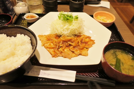 正統派ごはん屋～大戸屋