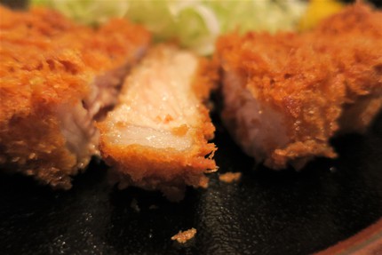 街のとんかつ店 / ながた